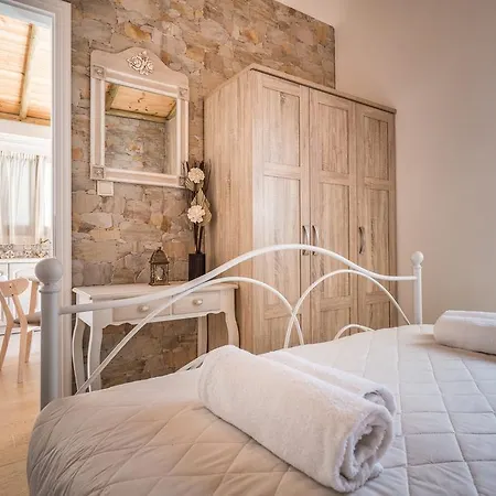 Ninemia Zakinthos