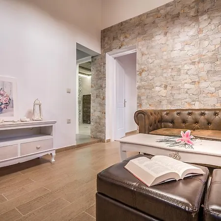 Ninemia Zakinthos * Zakynthos Town